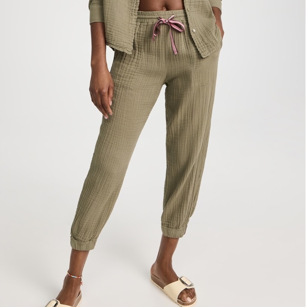 Sundry Cotton Gauze Ankle Joggers Size 2 Pants Olive Army Green